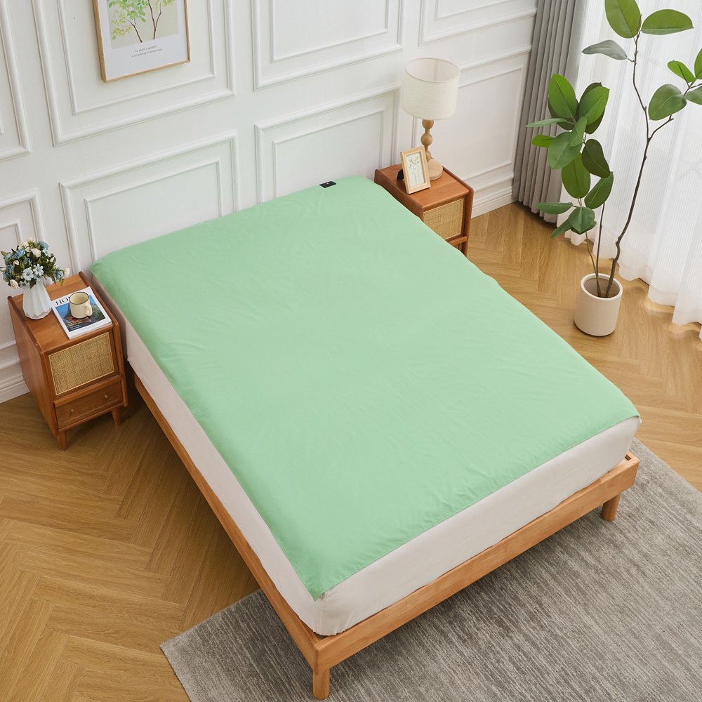 Green grounding flat bed sheet